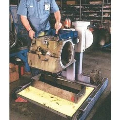 Chemical Spill Cloths - Light/Heavy Absorbent Sheets - Manutan UK